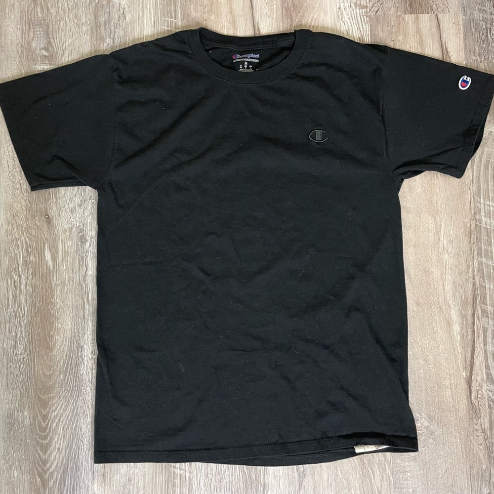 Champion black shirt (medium)